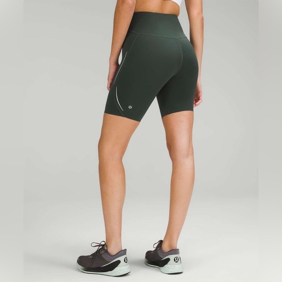 lululemon athletica Pants - Lululemon Base Pace High-Rise Reflective Short Biker Size 2 Smoked Spruce Green